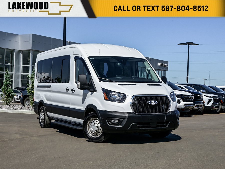 2026 Ford Transit Passenger Wagon 2026 White