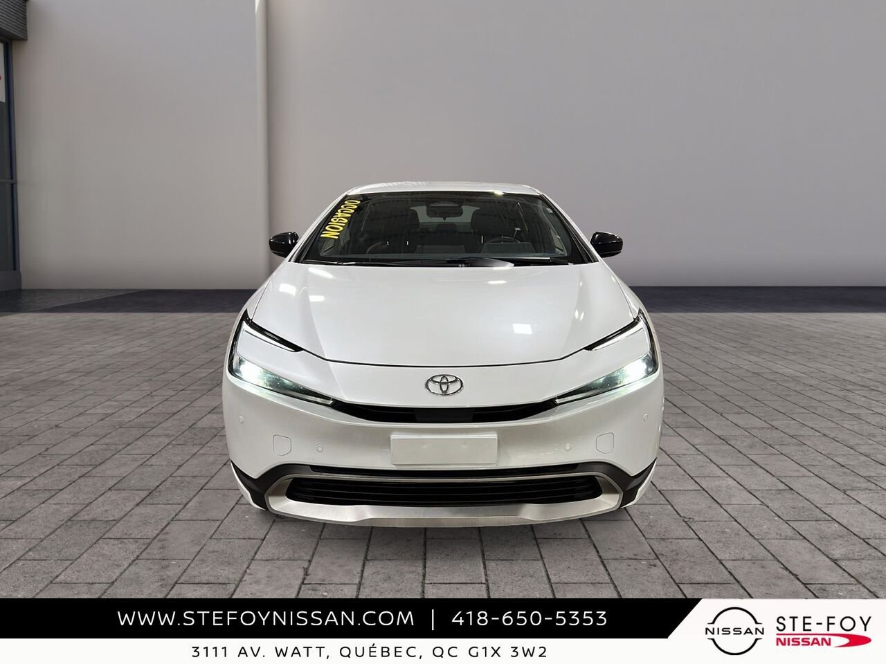 2025 Toyota Prius PLUG-IN hybride SE White Ste-Foy - photo #1