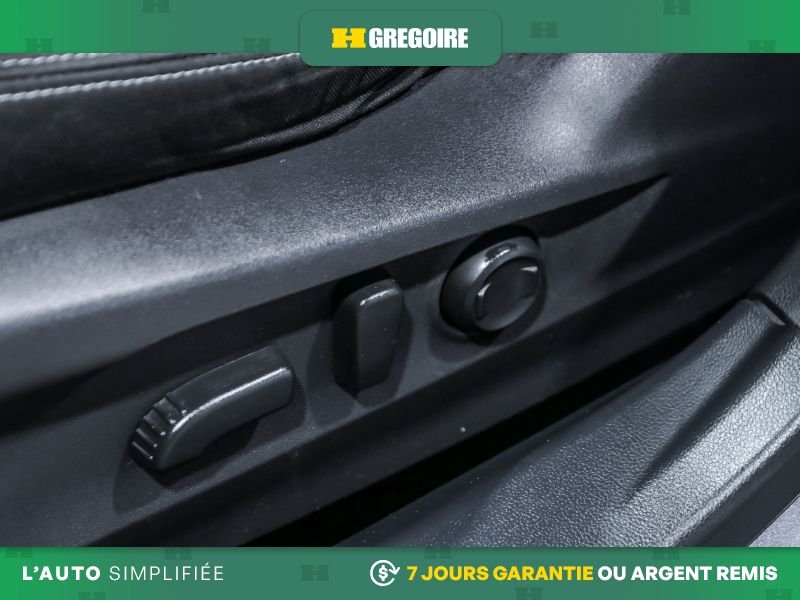 2023 Subaru Outback Grey Saint-Eustache - photo #16