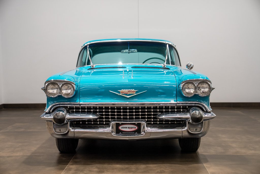 Cadillac Series 62 1958 Bleu Montréal - photo #1