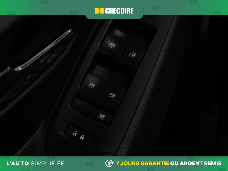 Chevrolet Trax 2020 Rouge Saint-Eustache - photo #11