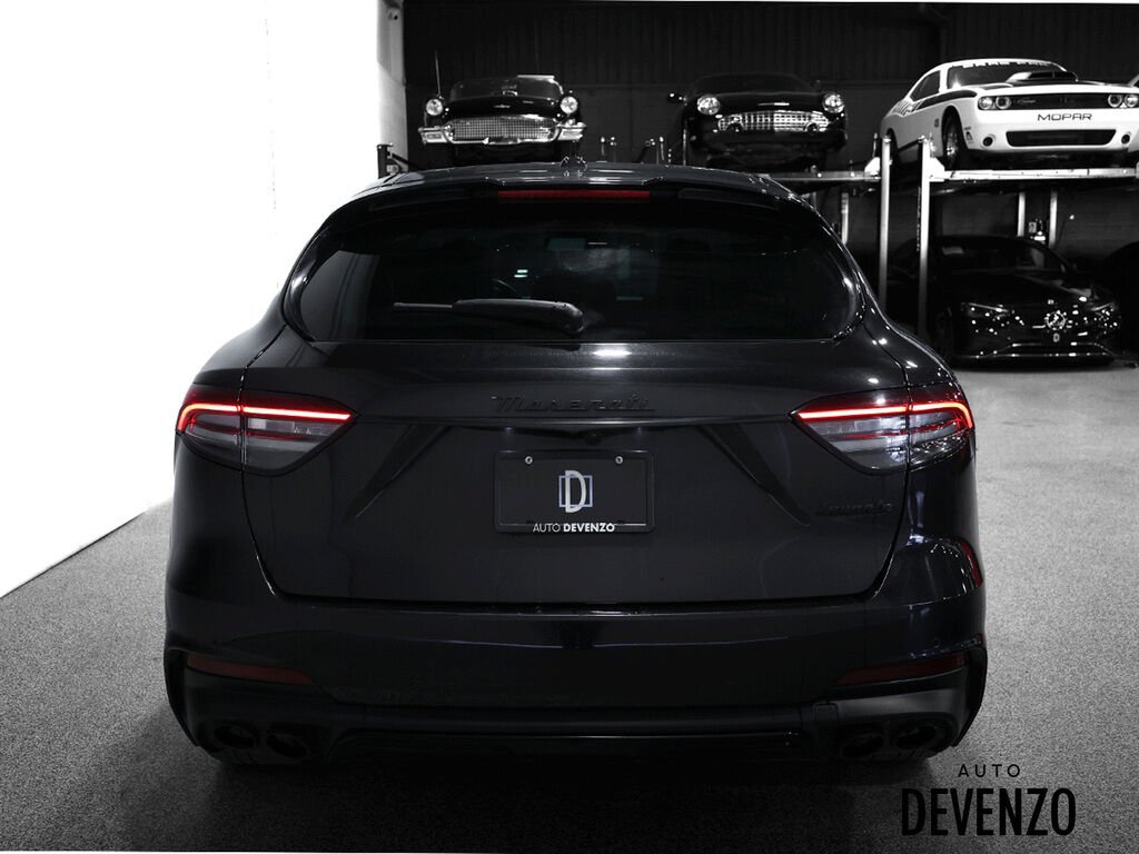 2022 Maserati Levante Black Saint-Eustache - photo #3