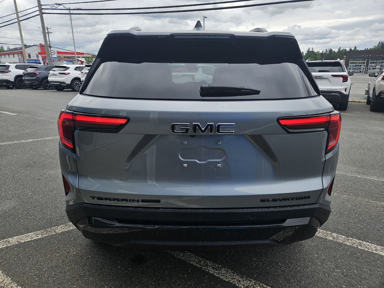 2026 GMC Terrain Élévation 4 portes TI Sterling Metallic Thetford Mines - photo #4