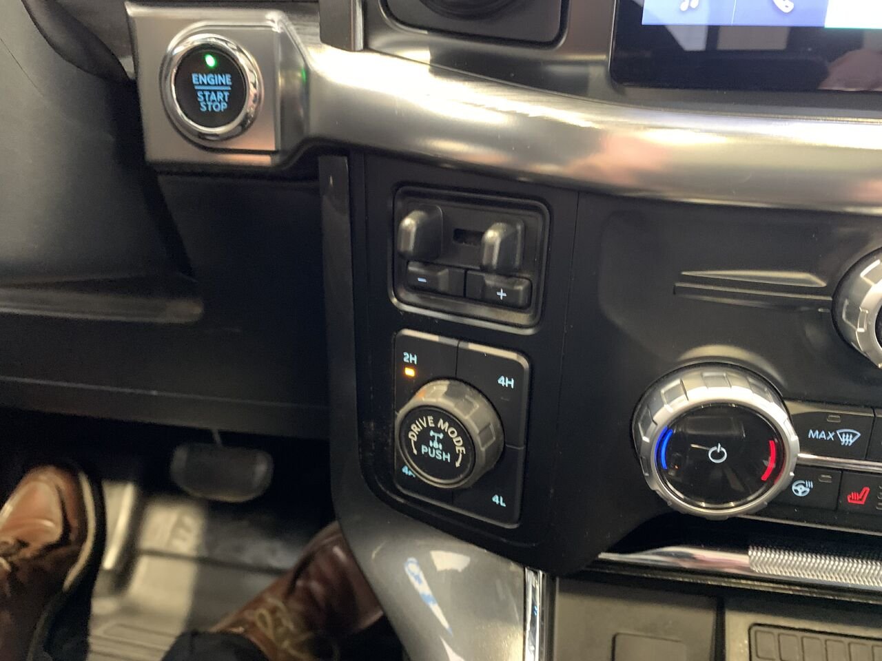 2023 Ford F-150 Grey Châteauguay - photo #43