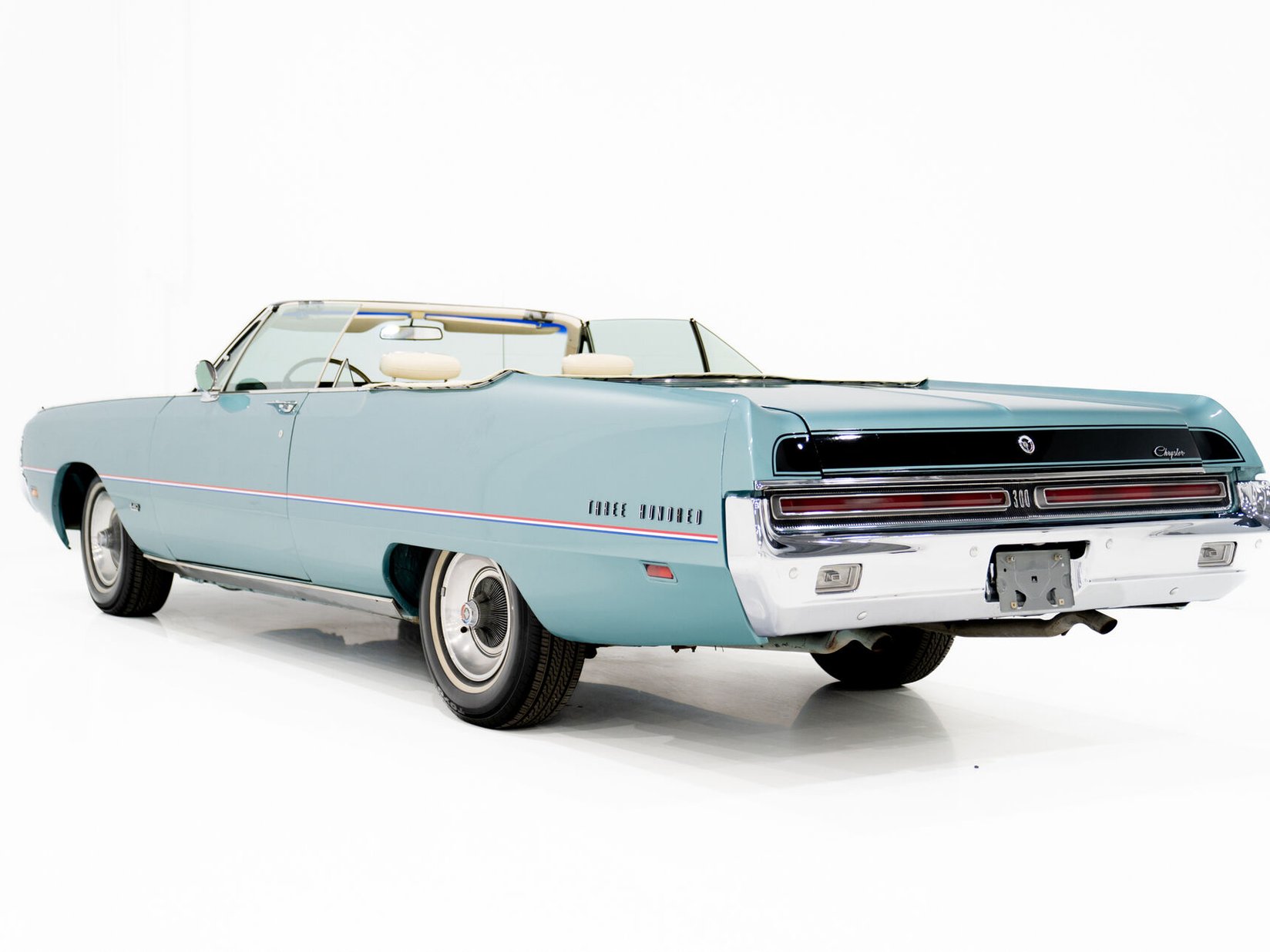 Chrysler 300 1969 Bleu Montréal - photo #5
