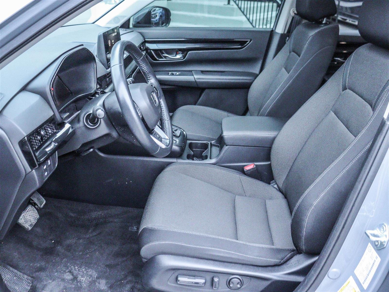 Honda CR-V 2023 Grey Ottawa & Gatineau - photo #7