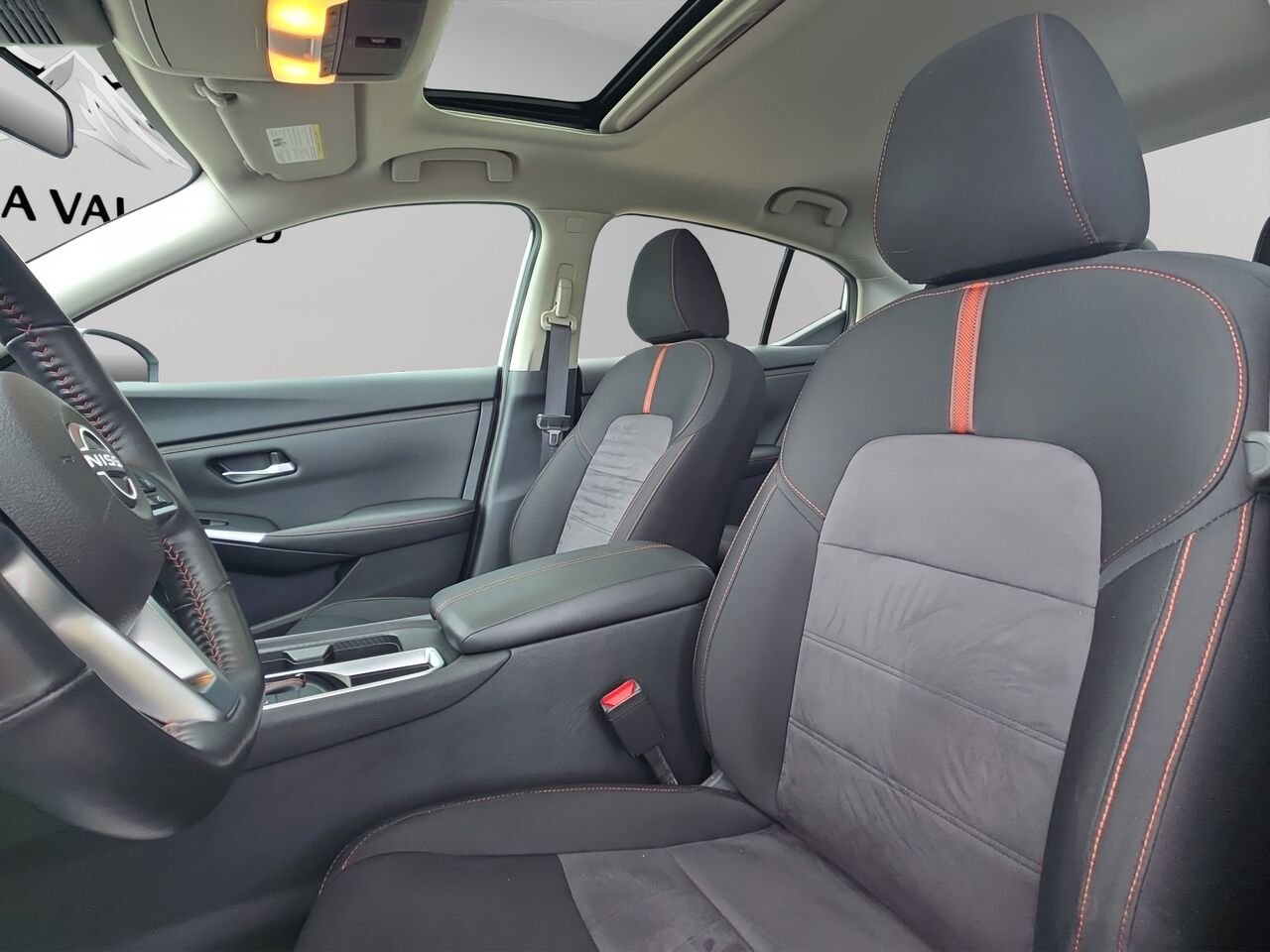 Nissan Sentra SR CVT, toit ouvrant, commande audio au volant, cruise control 2024 Blanc Val-David - photo #6