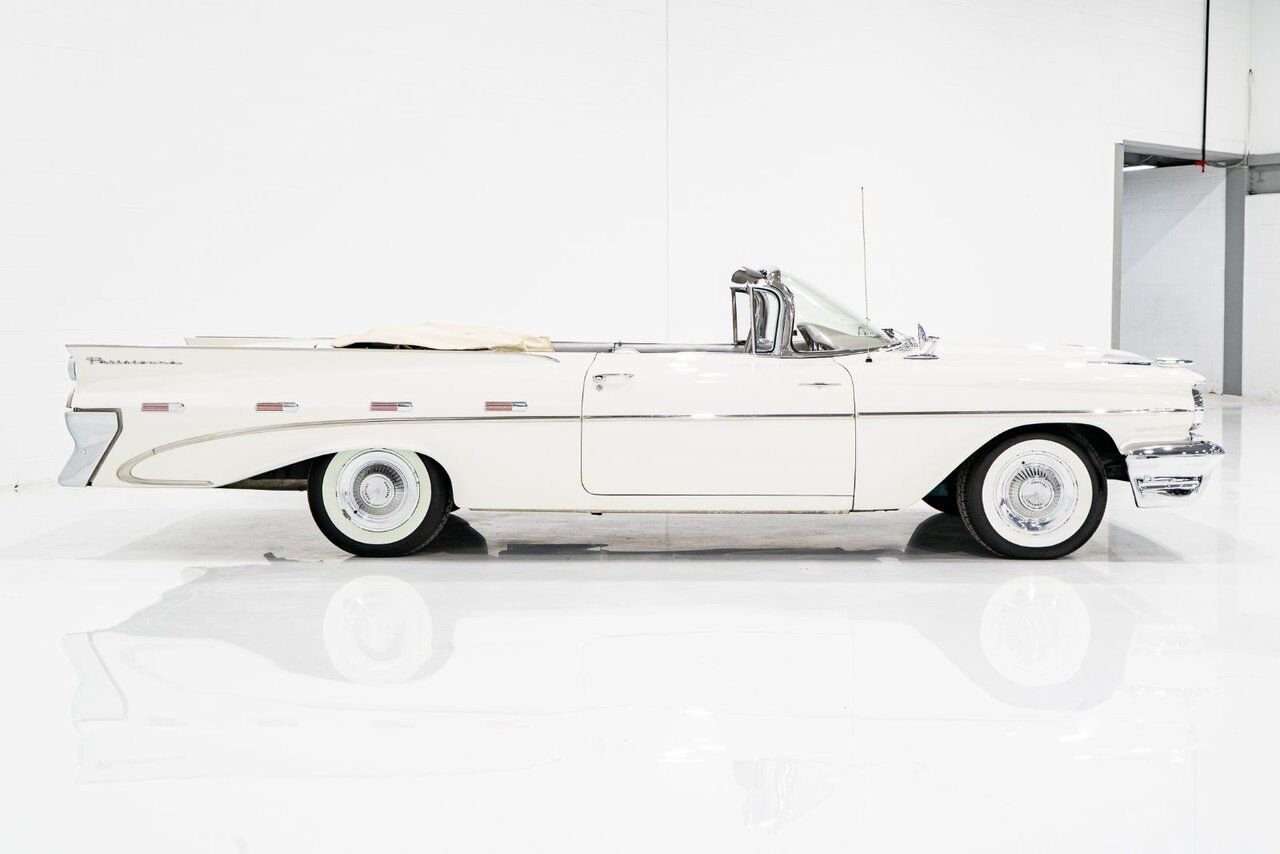 Pontiac PARISIENNE **PRIX EN USD** Fully restored with 261cu.in. and GM built sheet 1959 Blanc Montréal - photo #29