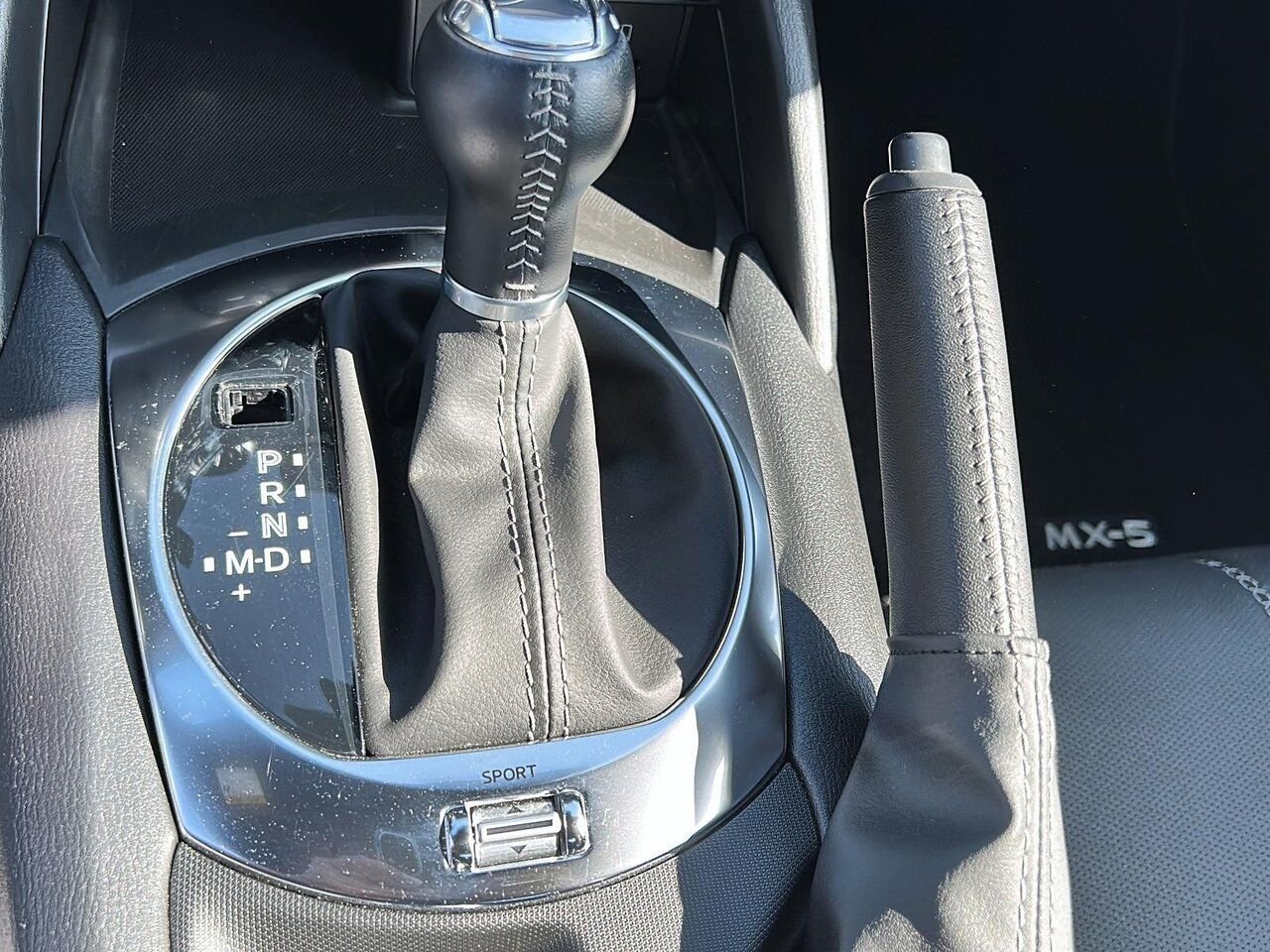 2021 Mazda MX-5 Grey Rouyn-Noranda - photo #22