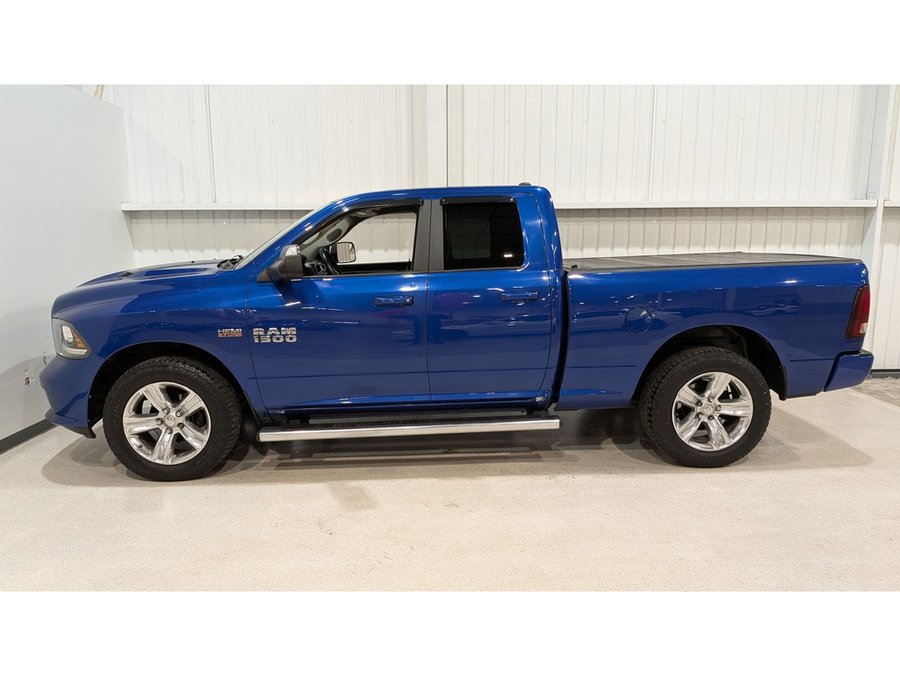 Ram 1500 4WD Quad Cab 140.5" Sport 2017 Bleu