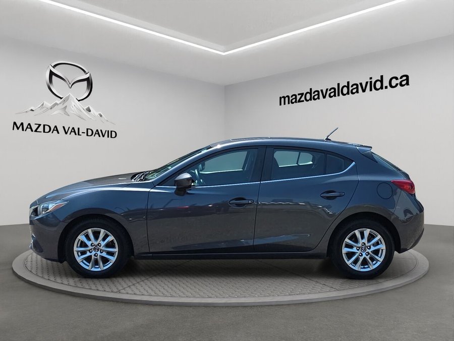 Mazda Mazda3 Hayon 4 portes Sport, boîte automatique, GS 2016 Gris