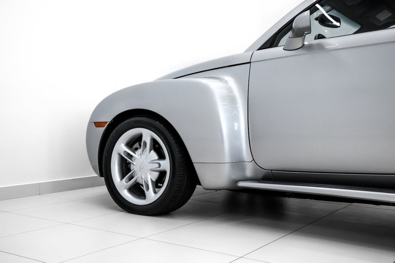 2004 Chevrolet SSR INSTANT CLASSIC COLLECTABLE LOW KM Silver Kirkland - photo #15