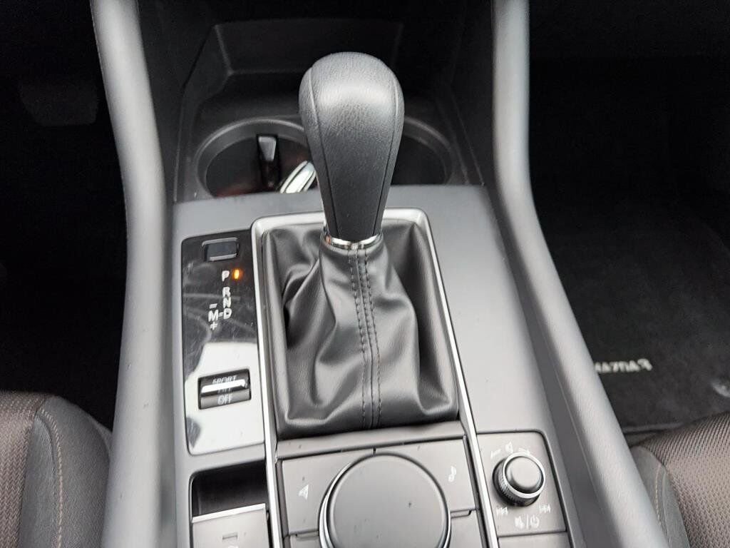 Mazda Mazda3 Sport NIV JM1BPAK73L1166967 2020 Noir Chicoutimi - photo #13
