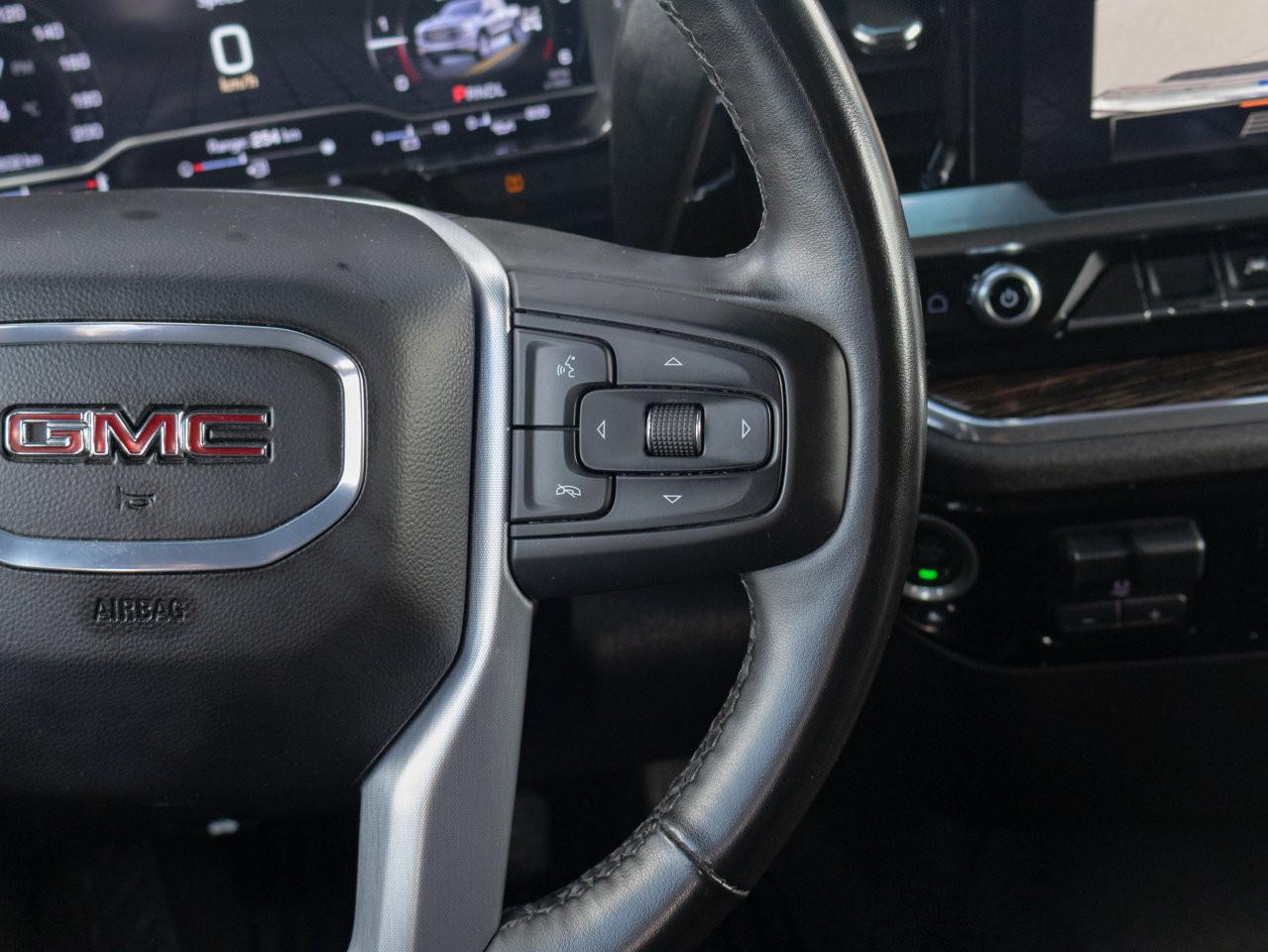 2024 GMC Sierra 1500 4WD Crew Cab 157 Elevation White Sherwood Park - photo #22