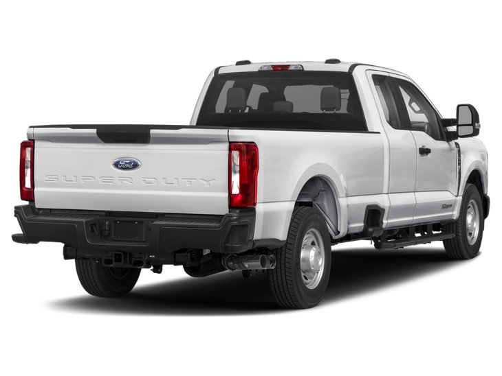 2026 Ford Super Duty F-350 à roues arrière simples XLT
