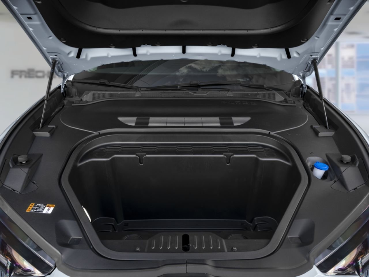 Ford Mustang Mach-E 2026 Noir ombre Montmagny - photo #3