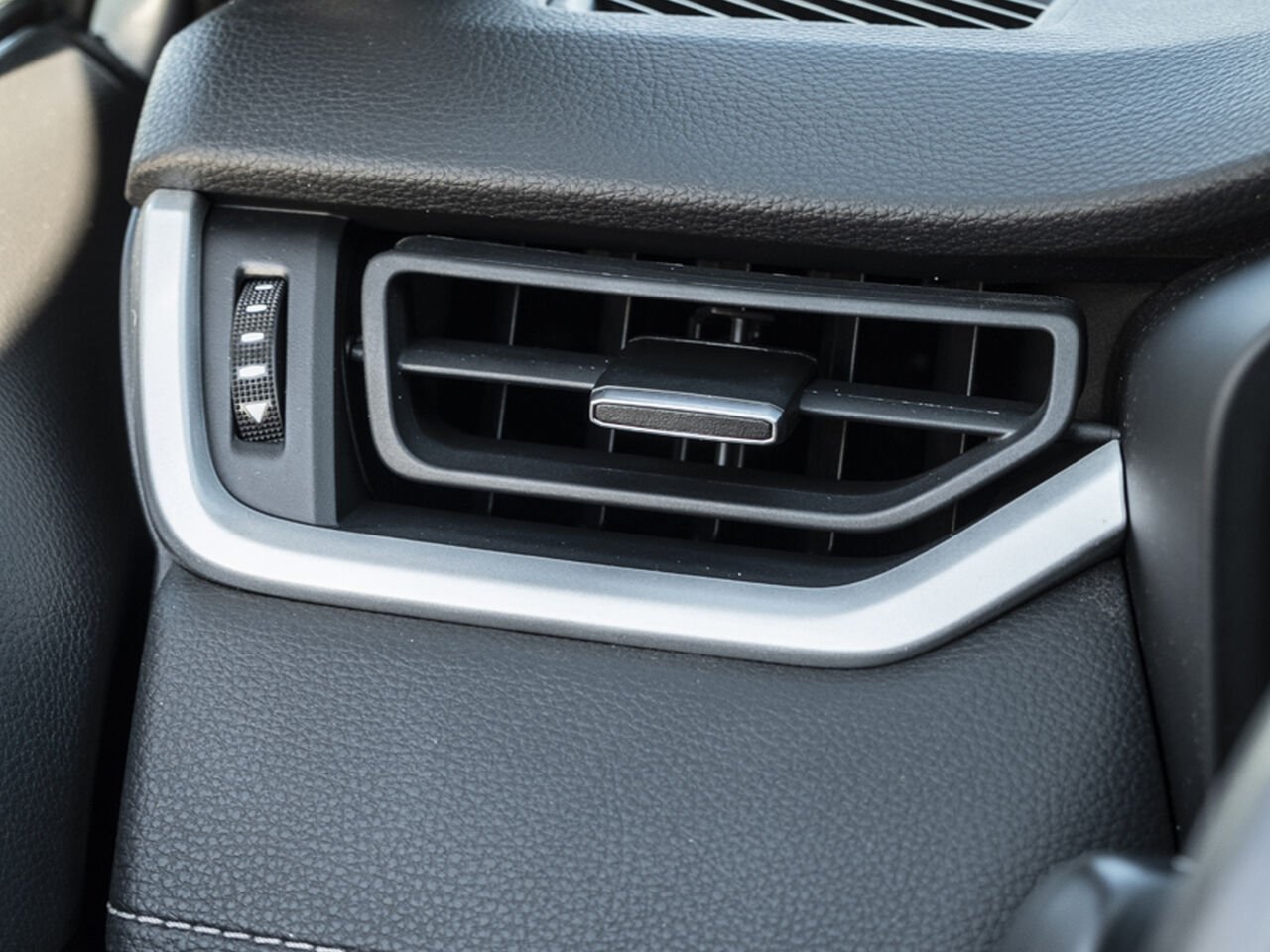 2021 Toyota RAV4 Grey Gatineau - photo #15