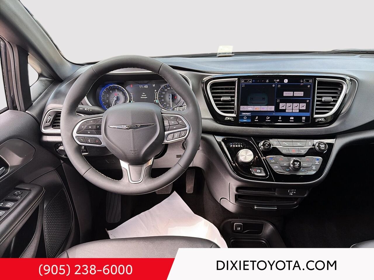 2026 Chrysler Grand Caravan SXT / CLEAN CARFAX / Black Mississauga - photo #16