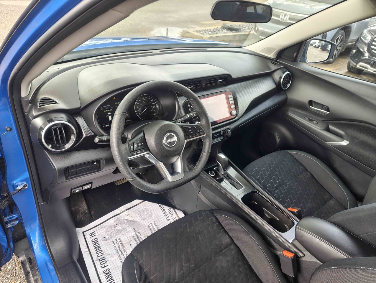 2024 Nissan Kicks SV FWD Blue Sherwood Park - photo #6