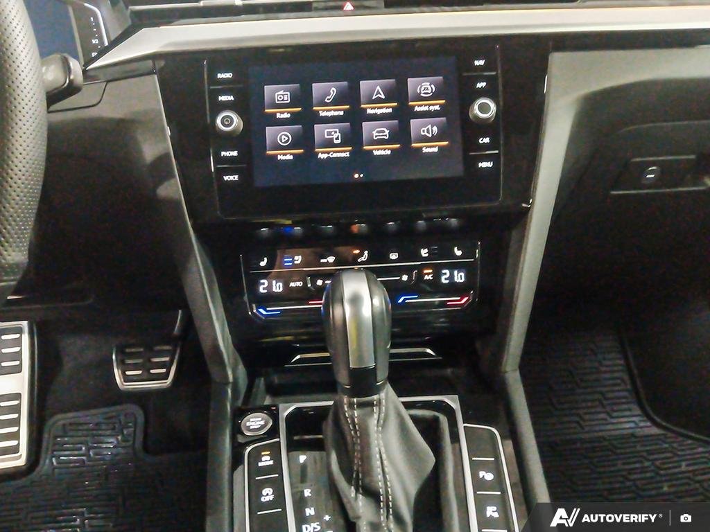 2021 Volkswagen Arteon 2600796A | Execline Red Edmonton - photo #18