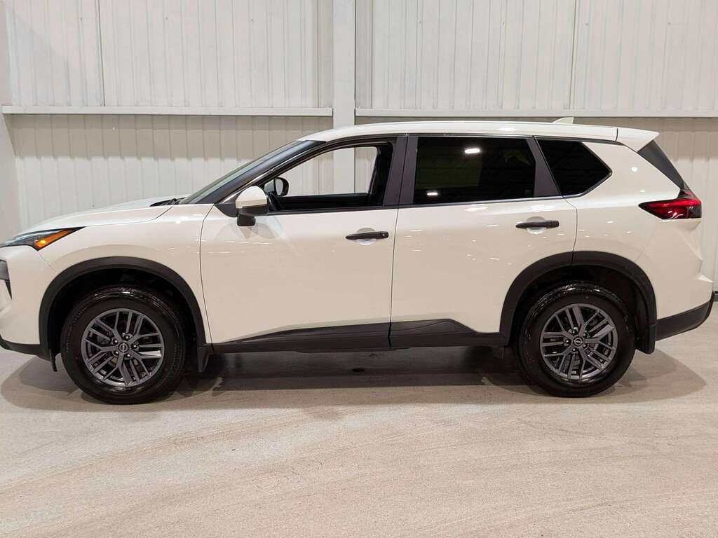 Nissan Rogue 2024 Blanc Val-David - photo #2