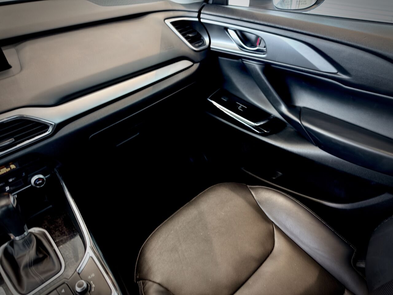 2022 Mazda CX-9 Grey Notre-Dame-des-Prairies - photo #19