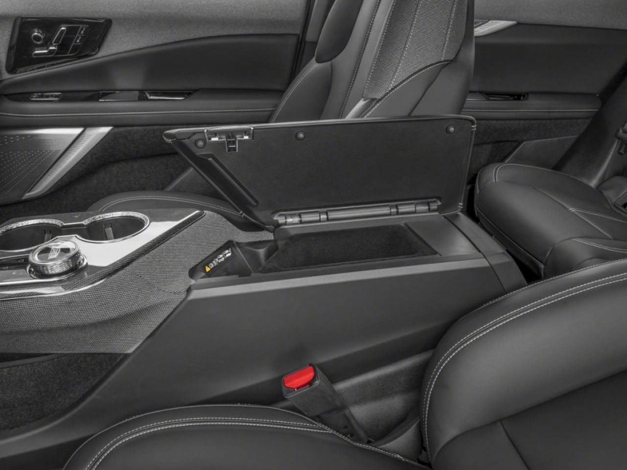 2027 CADILLAC OPTIQ 4 portes - Sport Red Sherbrooke - photo #7