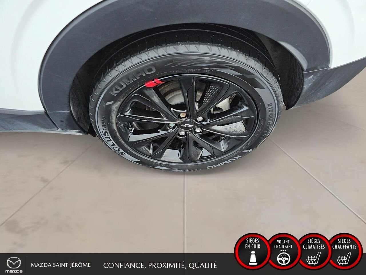Chevrolet Bolt EUV LT REDLINE | CARPLAY SANS FIL | SIÈGES CHAUFFANTS | ANGLE MORT | 115 165 KM 2023 Blanc Saint-Jérôme - photo #10