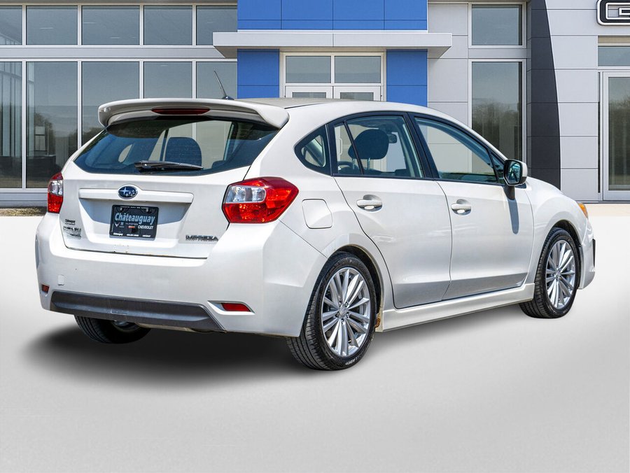 Subaru Impreza Wagon 5dr Auto 2.0i Premium 2014
