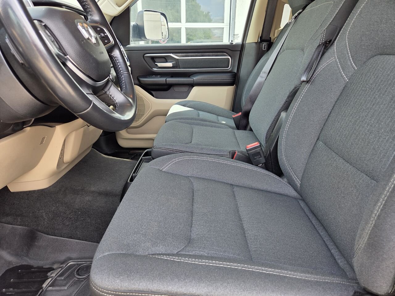 2021 RAM 1500 06N5 VERT Mont-Laurier - photo #11