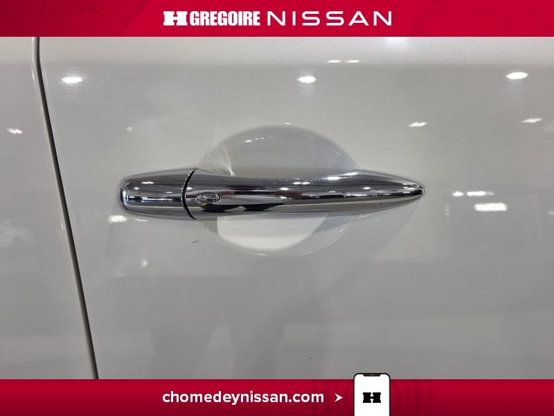 Infiniti QX80 CS6950 | Cuir * Toit * GPS * 7 Places 2017 Blanc Laval - photo #12