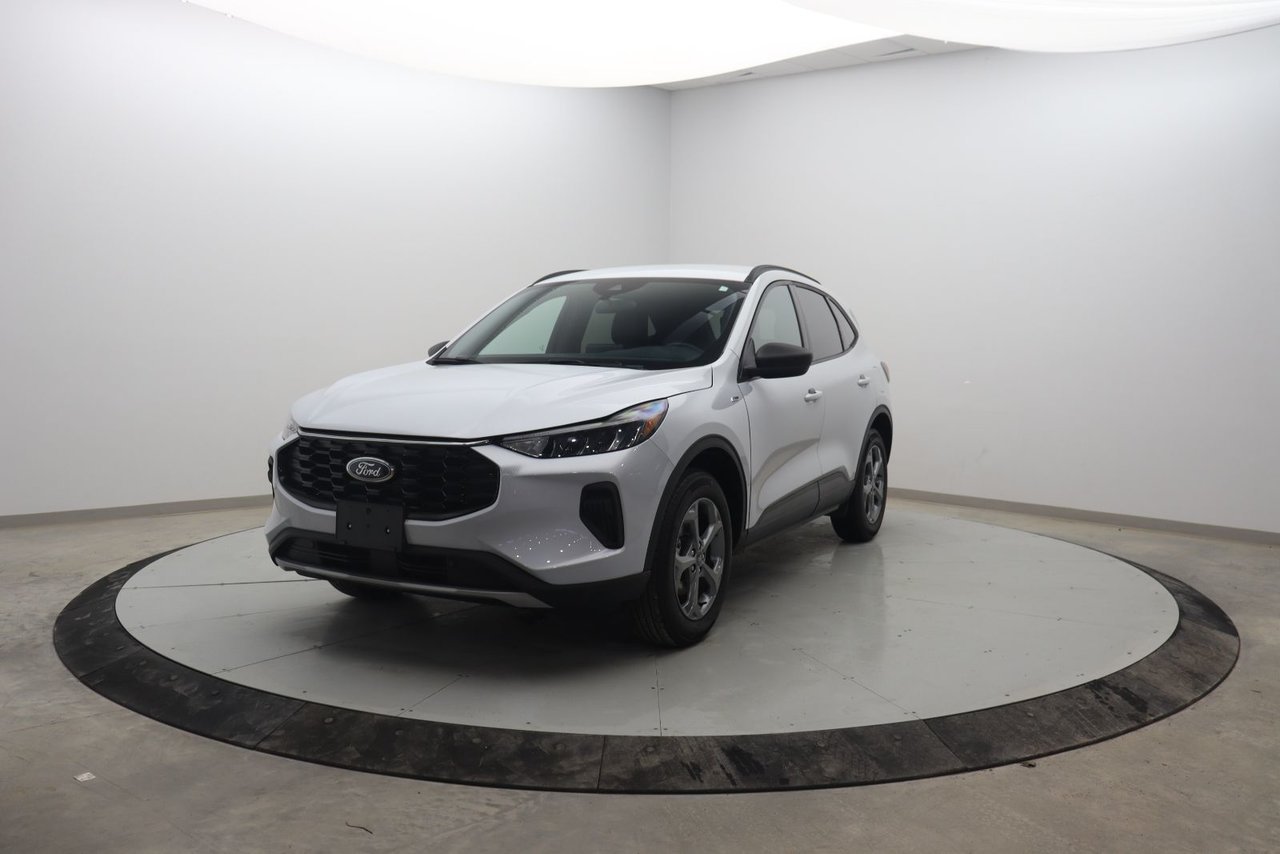 Ford Escape NIV 1FMCU9MN9SUA27779 2025 Gris Chicoutimi - photo #0