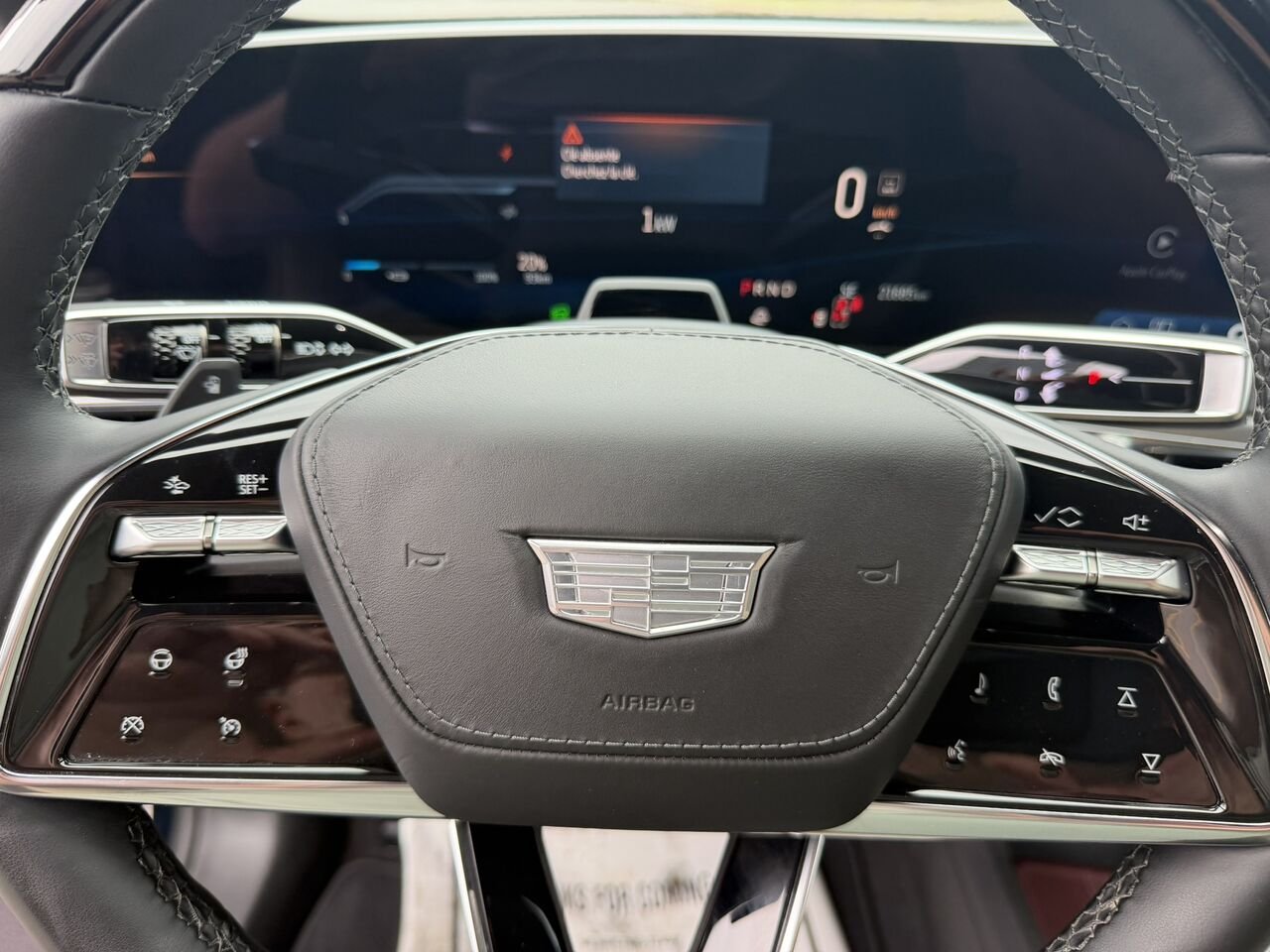 Cadillac LYRIQ SPORT AWD NIVEAU 3 NAPPA FINANCEMENTÀ PARTIR 0.99% 2024 Vert Laval - photo #26