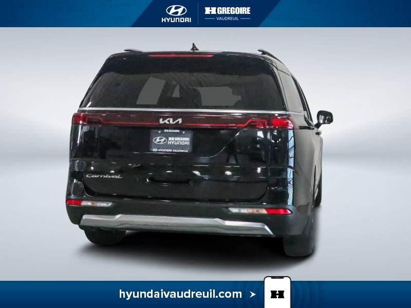 2022 Kia Carnival Black Laval - photo #10