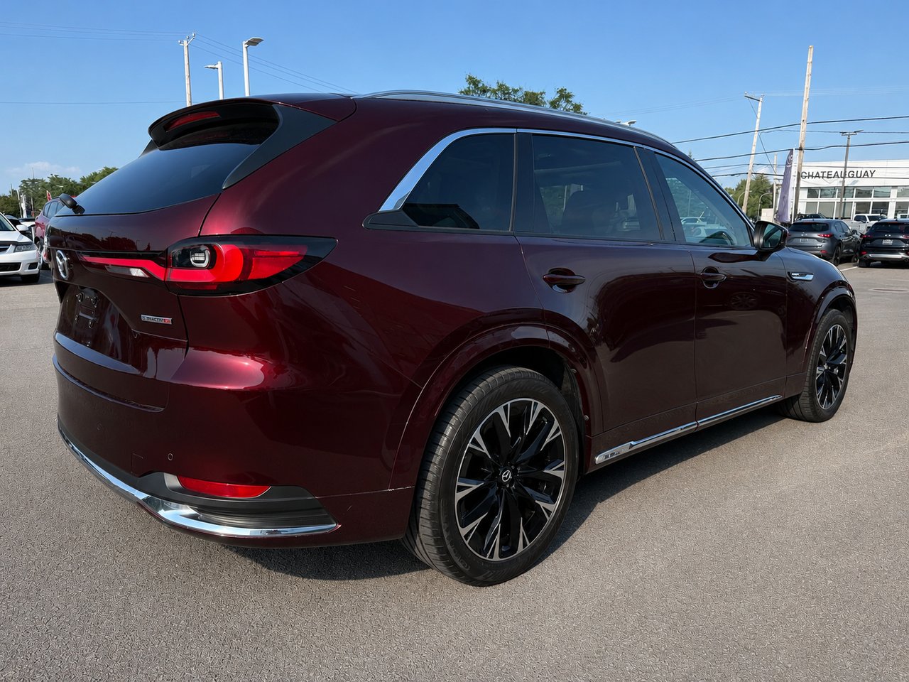 2024 Mazda CX-90 hybride léger Signature Red Châteauguay - photo #4