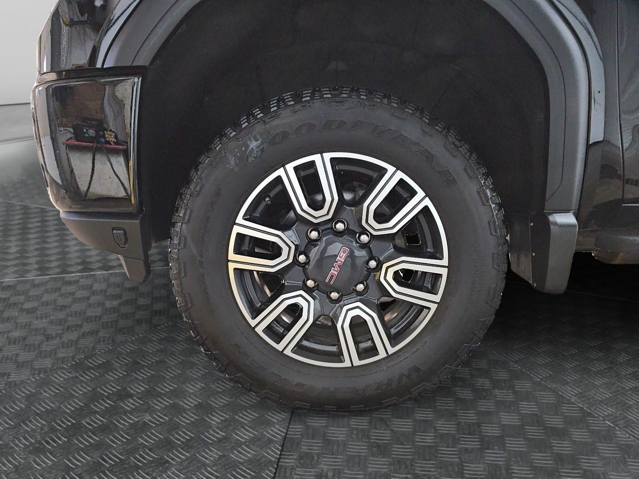 GMC Sierra 2500HD NIV 1GT19PEY0PF197597 2023 Noir Baie-Comeau - photo #6