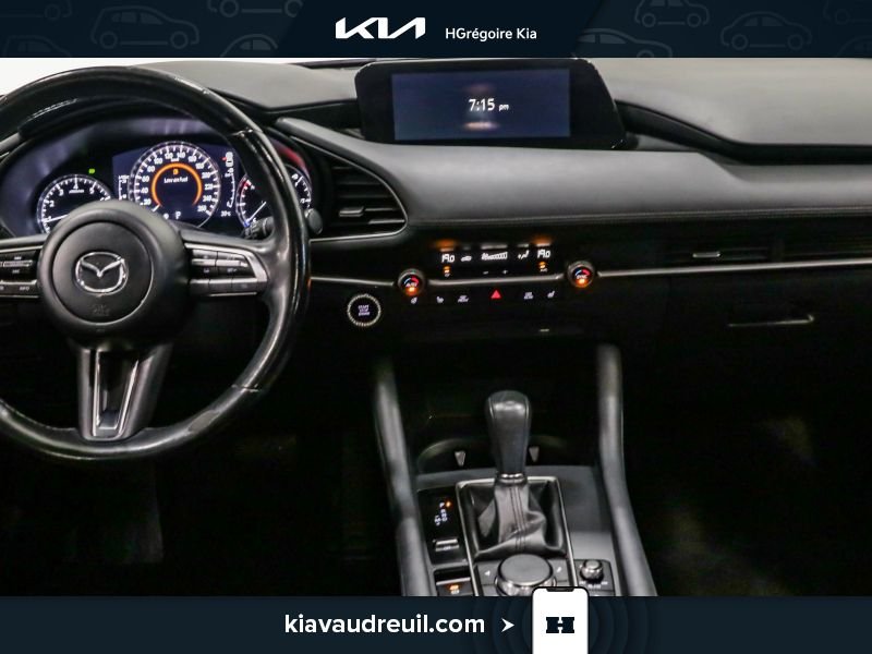 2021 Mazda 3 Red Saint-Eustache - photo #15