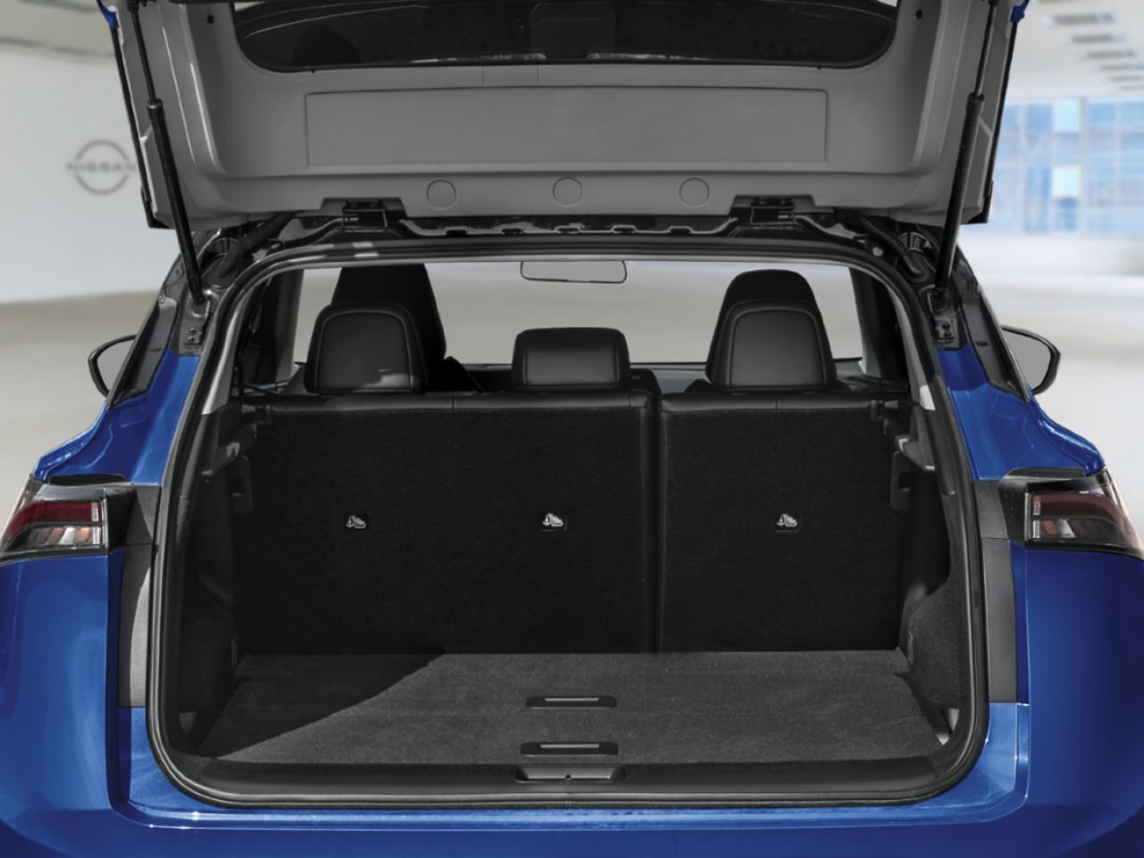 Nissan ARIYA 2026 Blanc Everest nacré triple couche Saint-Basile-le-Grand - photo #9
