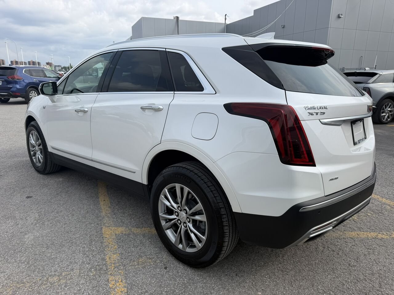 Cadillac XT5 PREMIUM LUXURY AWD FINANCEMENT À PARTIR 3.99% 2024 Blanc Laval - photo #16