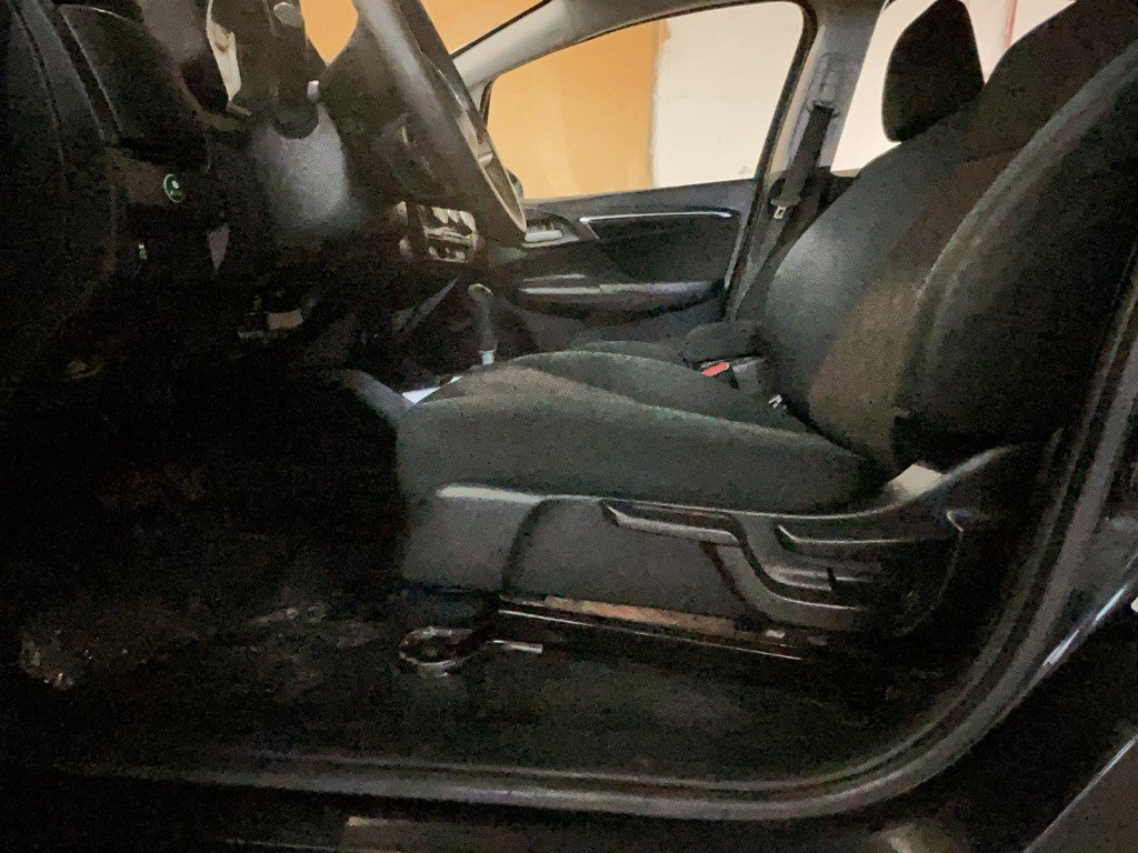 Honda FIT 2015 Noir Amos - photo #11