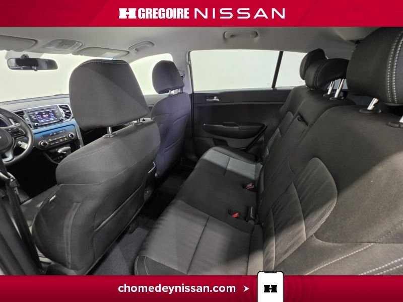 Kia Sportage CA7268 | LX * Mag * Bancs Chauffants * Bluetooth * 2018 Blanc Laval - photo #22
