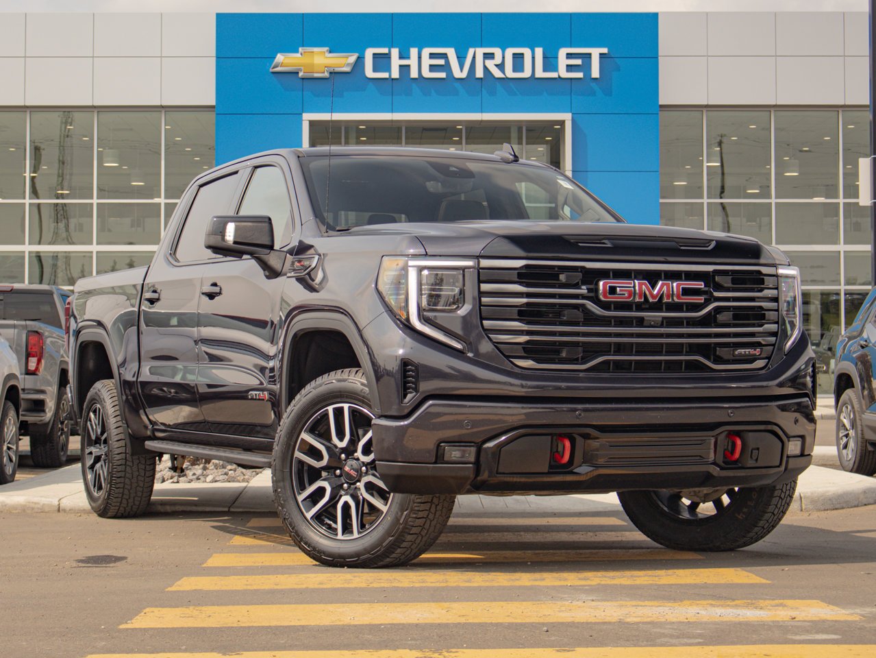2025 GMC Sierra 1500 4WD Crew Cab 147 AT4 Grey Sherwood Park - photo #14