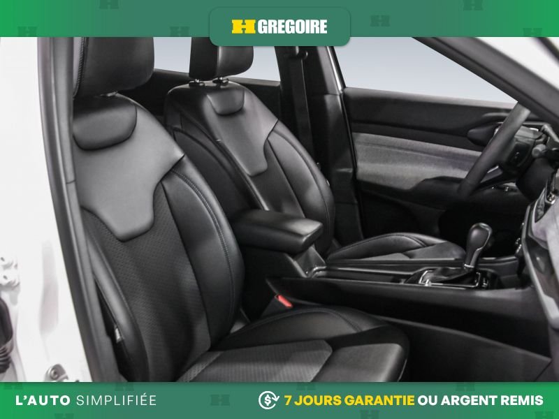 2025 Jeep Compass White Laval - photo #26