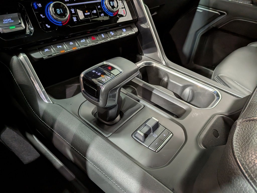 2023 GMC Sierra 1500 4WD Crew Cab 157" Denali Grey Val-David - photo #31