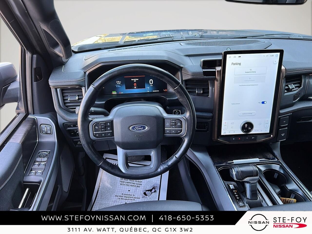 2023 Ford F-150 Lightning LARIAT STANDARD RANGE Grey Ste-Foy - photo #13