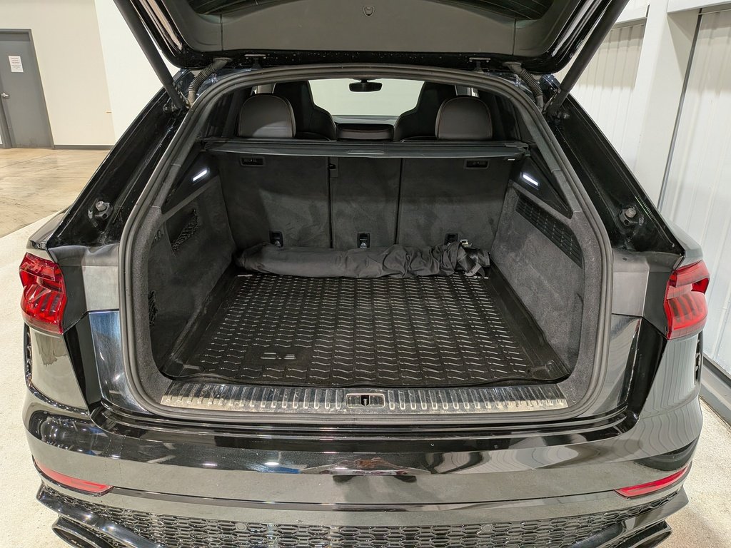 2023 Audi RS Q8 4.0 TFSI quattro Black Val-David - photo #7