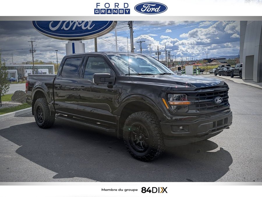 Ford F-150 XLT cabine SuperCrew 4RM caisse de 5,5 pi 2026 Noir agate métallisé