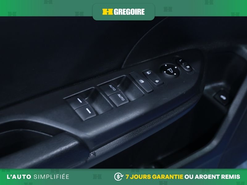 Honda Civic 820892 | TOURING AUTO A/ C CUIR TOIT GR ELECT MAGS CAM RECU 2019 Bleu Laval - photo #13