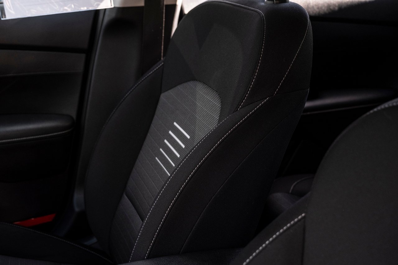 2020 Kia Forte5 White Gatineau - photo #18