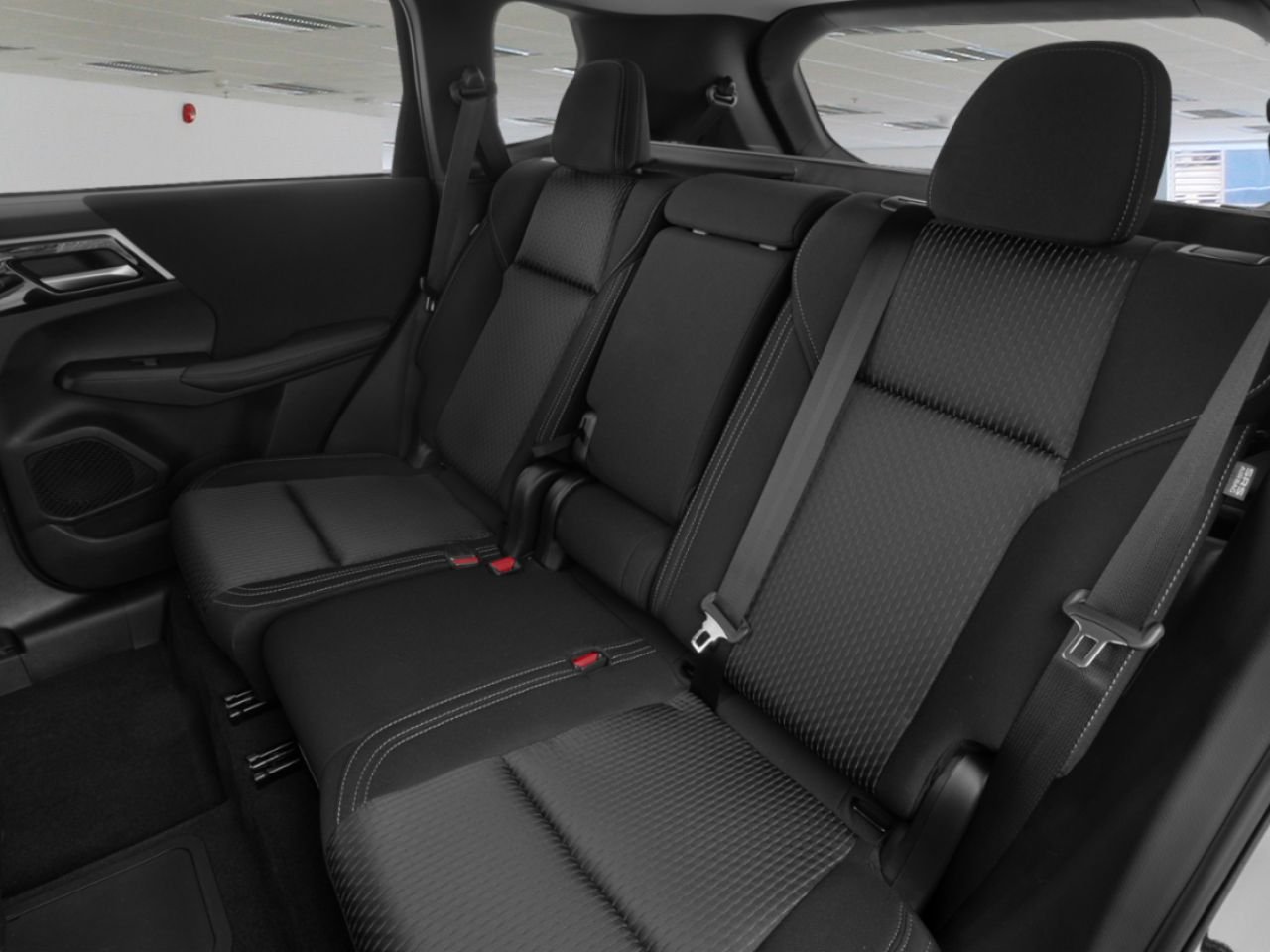 2026 Mitsubishi Outlander Plug-In Hybrid Sterling Silver Amos - photo #6